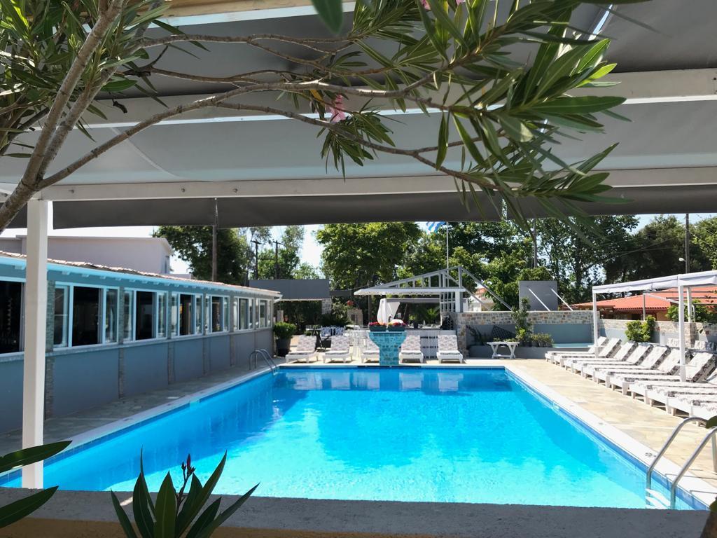 Roulla Studios & Apartments Platanias  Buitenkant foto